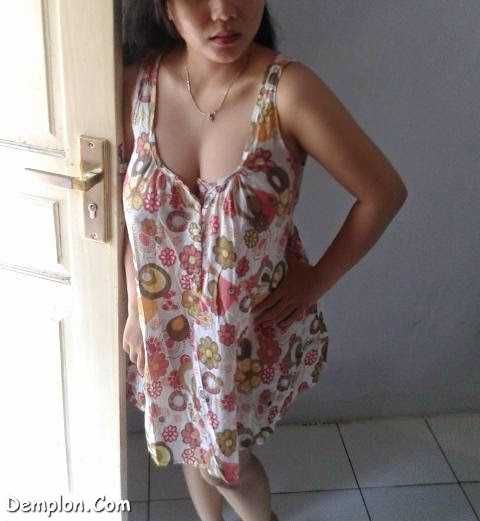 cara cara meremas payudara