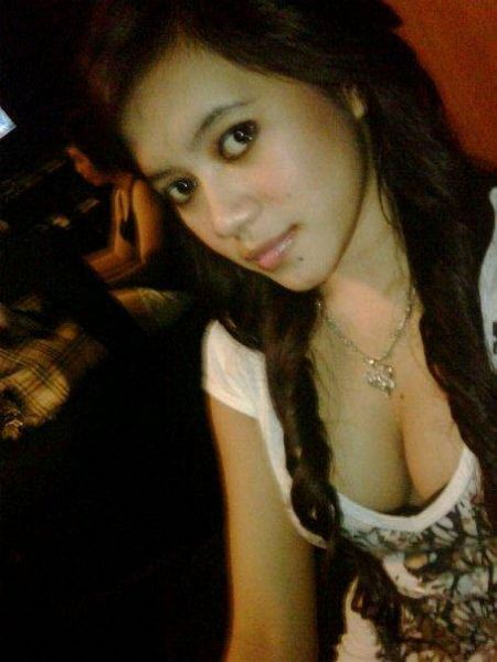 abg cantik putih mulus