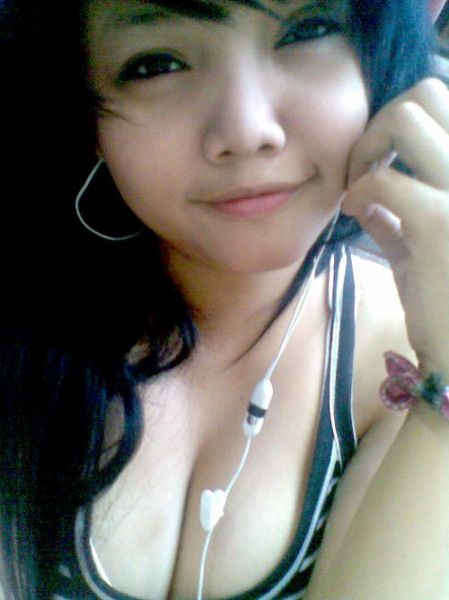 mahasiswi cantik main