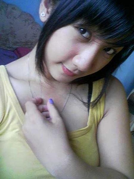 abg tidur bugil