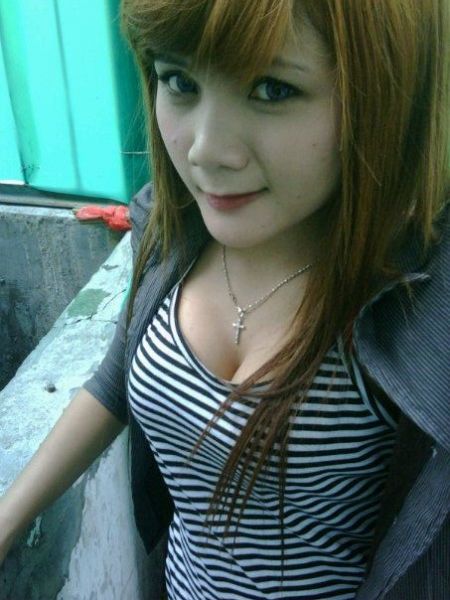 jkt bugil abg