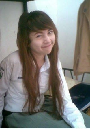 seragam bugil