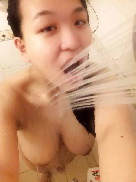gembrot bugil