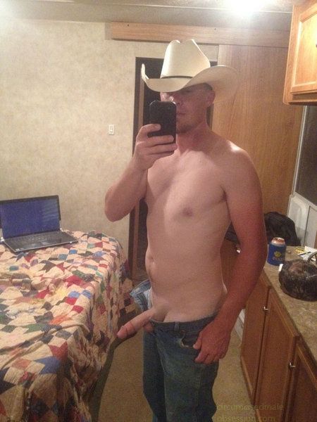 muscle men dick