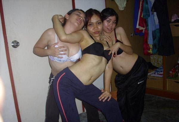 gambar bugil