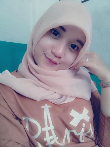 wanita bugil arab