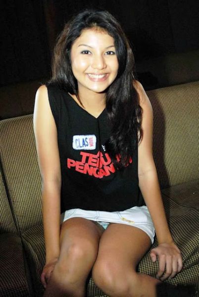 memek doer becek