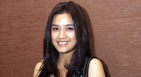 model majalah exotica mandonyut