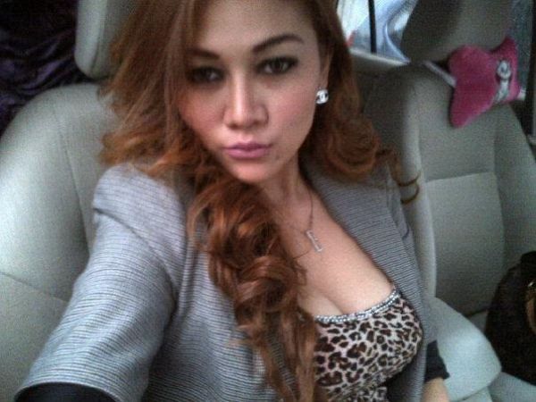 gambar panas artis indonesia