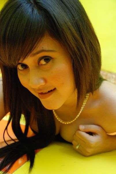 cewek mandi bugil