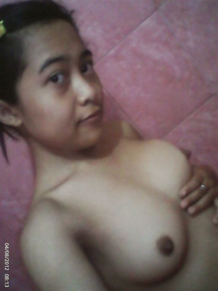 gadis batak bugil