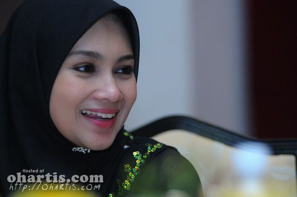 gambar cewek masturbasi