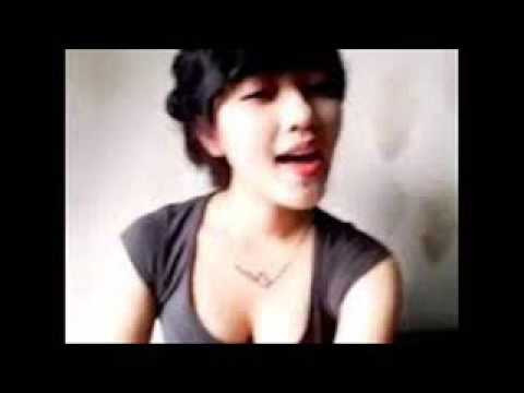 cewek cantik pamer toket
