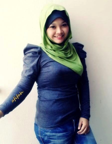 artis berjilbab