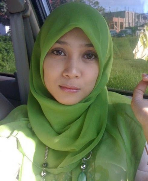 gambar cewek gila
