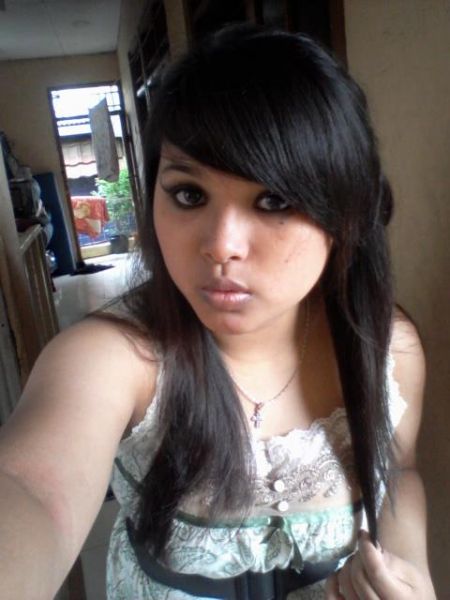 gambar cewek bule pamer memek