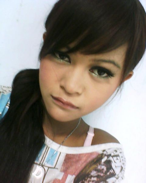 tika kaunang bugil