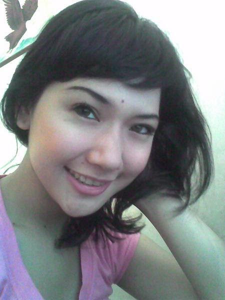 putri bugil