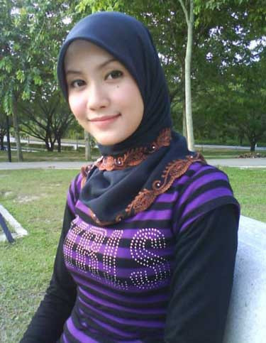 jilbab payudara