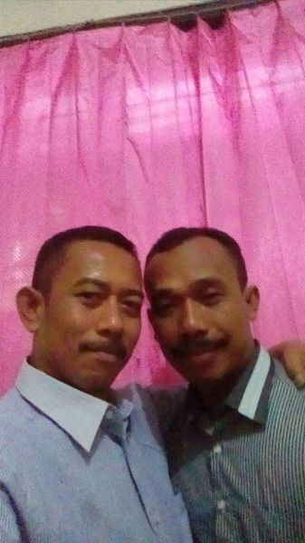 kontol lokal ganteng