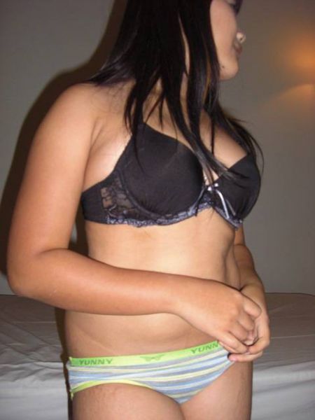 cewek cantik
