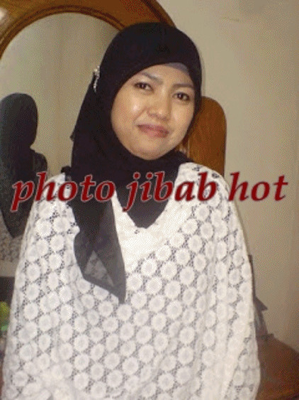 jilbab toket montok