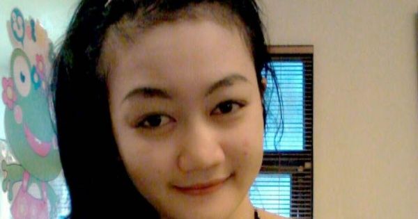 ibu tiri pantat besar