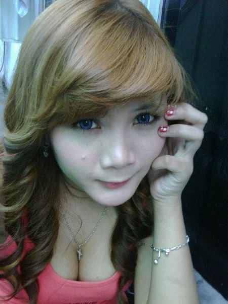 nia ramadhani bugil
