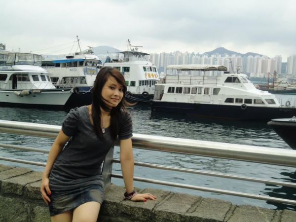 janda bugil bahenol