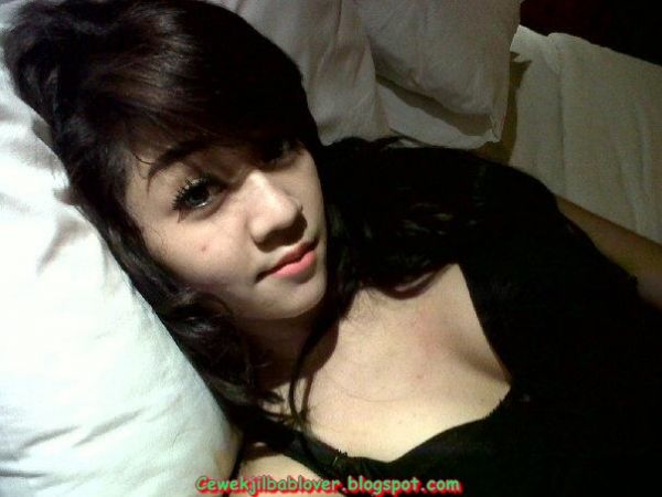 cewek bispak abang