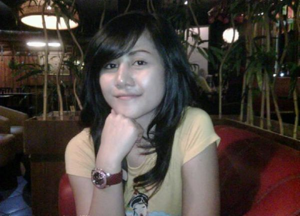 cewek montok mulus