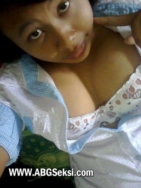 foto sekolah cewek masturbasi