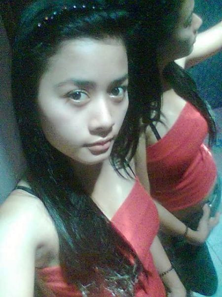 abg bugil pamer toge