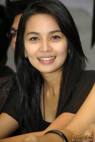 bugil montok