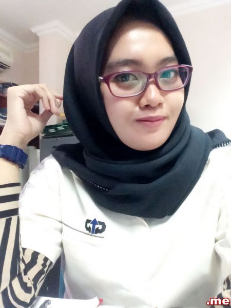 model jilbab bugil
