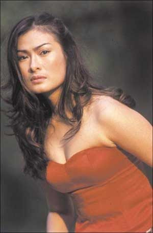 payudara besar artis dangdut