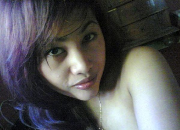 janda muda bugil indo