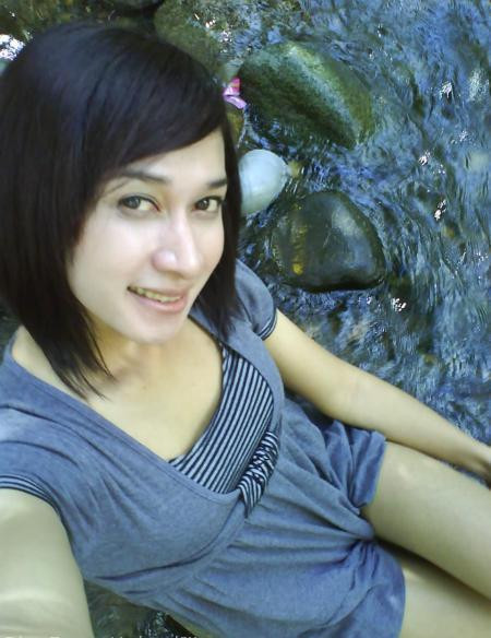 gambar cewek cantik sma