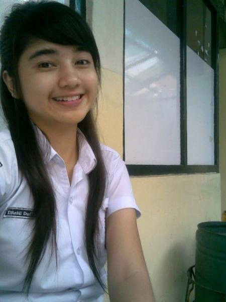 gadis tercantik