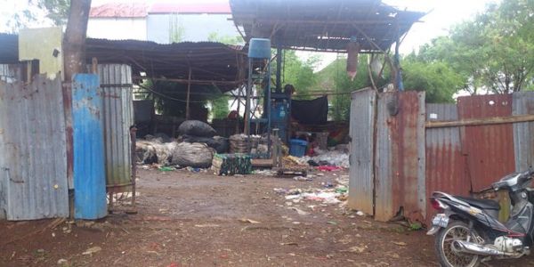poto ngentot karyawan apotik