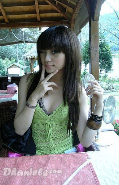 payu dara abg bugil