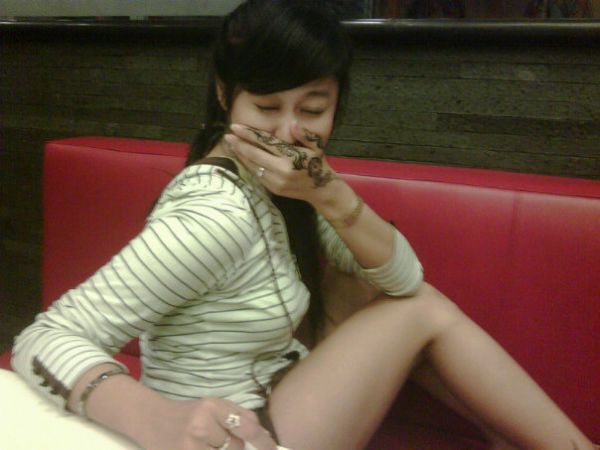 kirana larasati tanpa busana