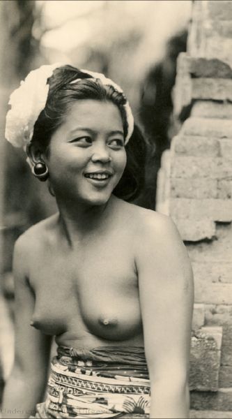turis bali bugil