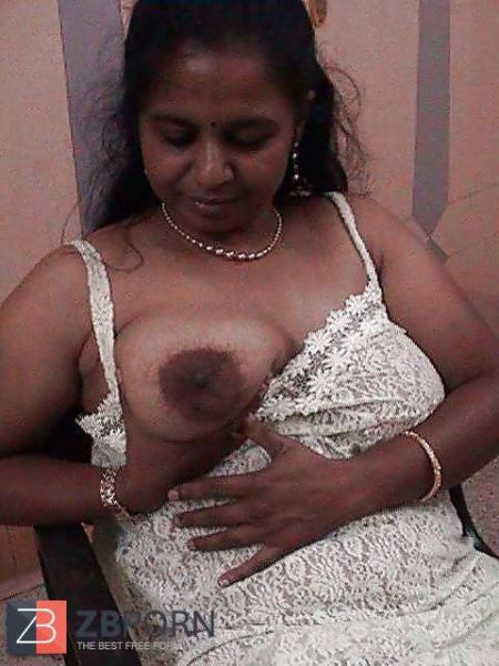 cewek pamer susu