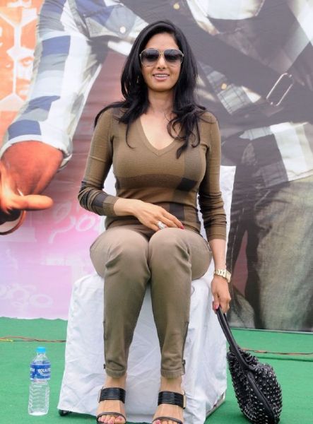 model cantik