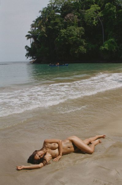 perempuan biji kelentit