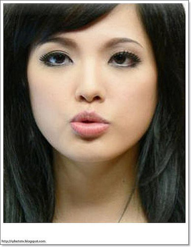 artis wanita indonesia