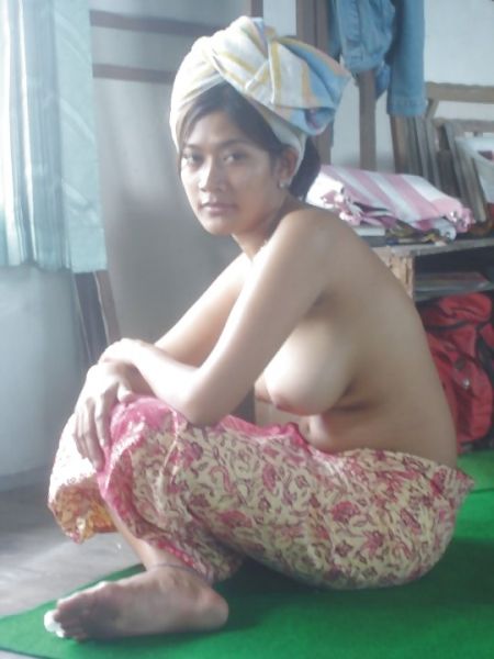 bunda bugil