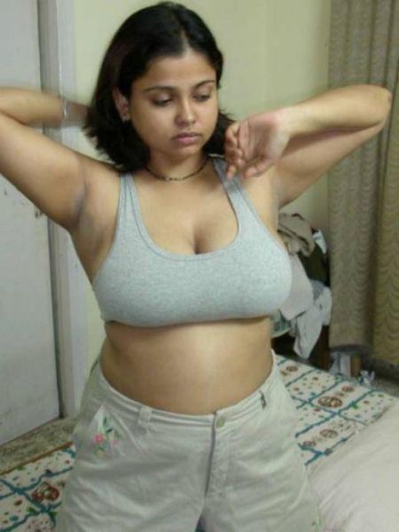tetek tante