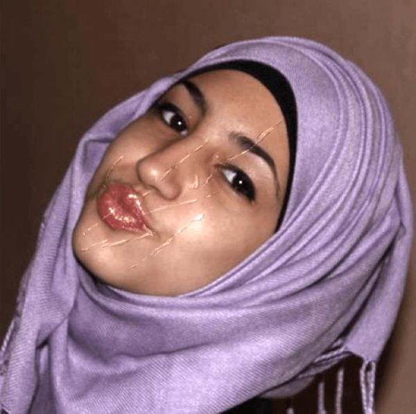 jilbab cantik di taman
